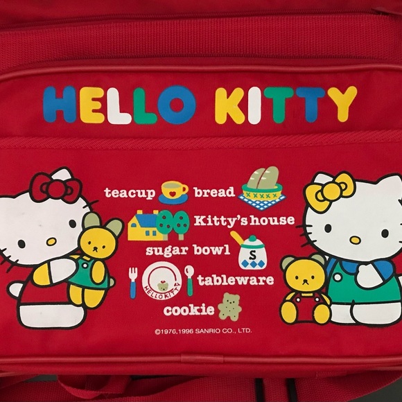 Sanrio Hello Kitty RED Classic backpack/travel bag - Picture 5 of 15